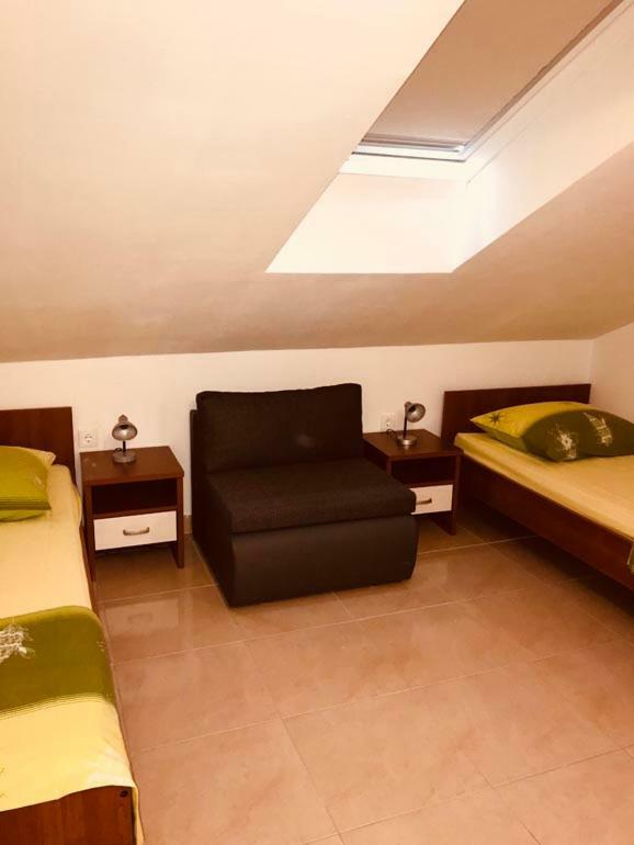 Apartment Vucica Sevid Dış mekan fotoğraf