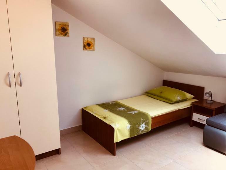 Apartment Vucica Sevid Dış mekan fotoğraf